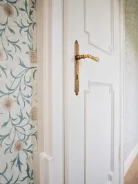 AW TREUSCH P0036172 AW TREUSCH P0036172