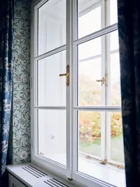 AW TREUSCH P0036175 AW TREUSCH P0036175